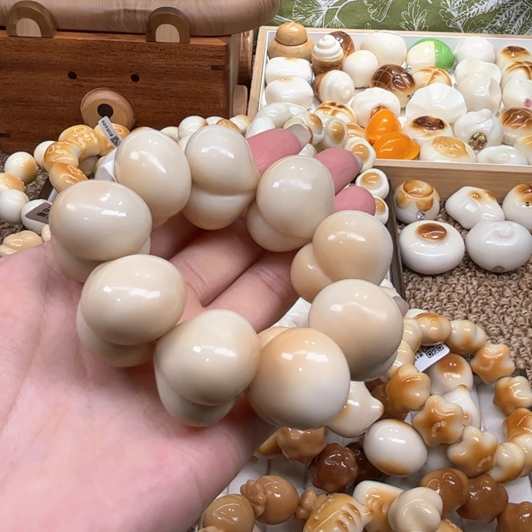 手串菩提根/象牙果9.28.13象牙果溏心爱心屁桃