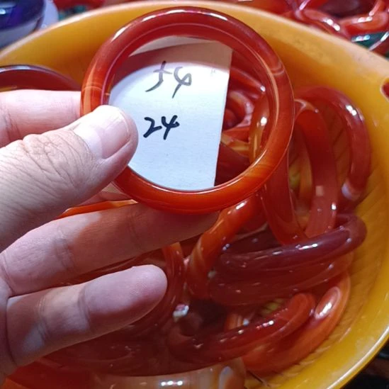 手镯玛瑙/玉髓未镶嵌