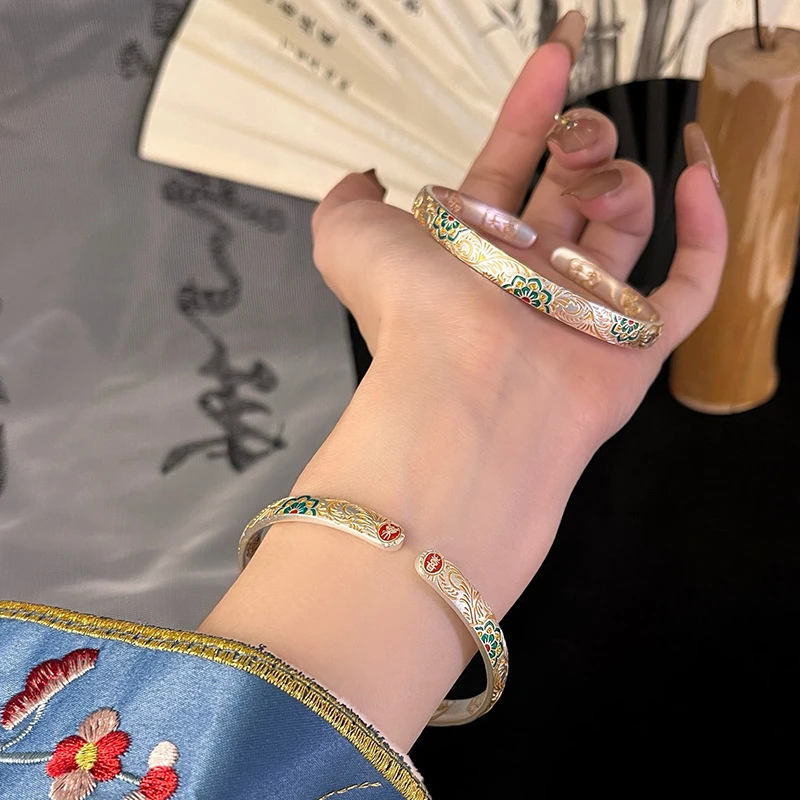 足银手镯 999.9足银32g卷草纹宝相花喜乐珐琅彩描金女纯银手镯子