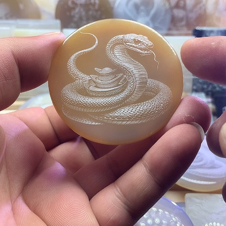 未镶嵌颈饰玛瑙/玉髓夜**✊