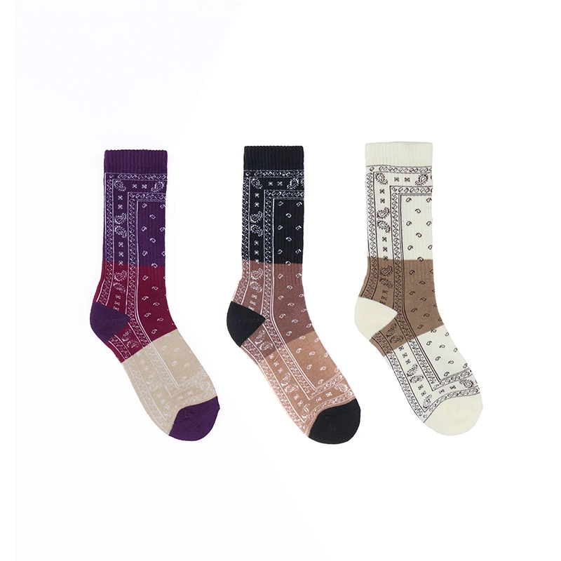 CHALK&THREAD佩斯利提花中筒袜