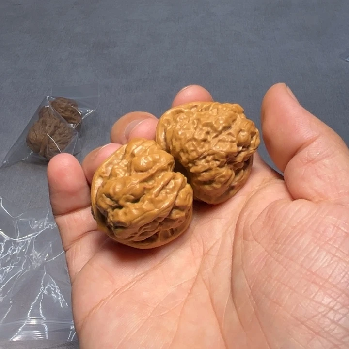 文玩核桃把件蛤蟆5036