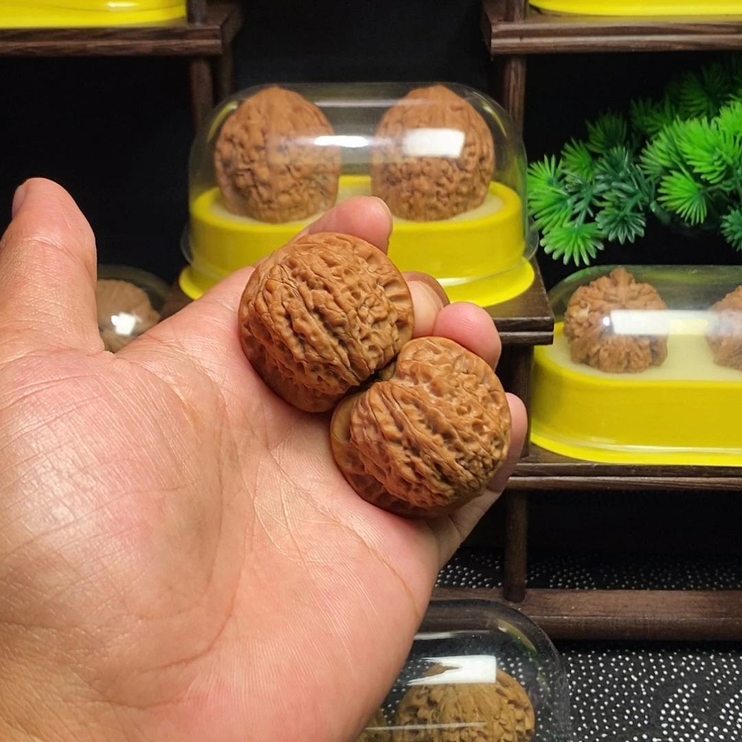 吊坠文玩核桃血麒麟40