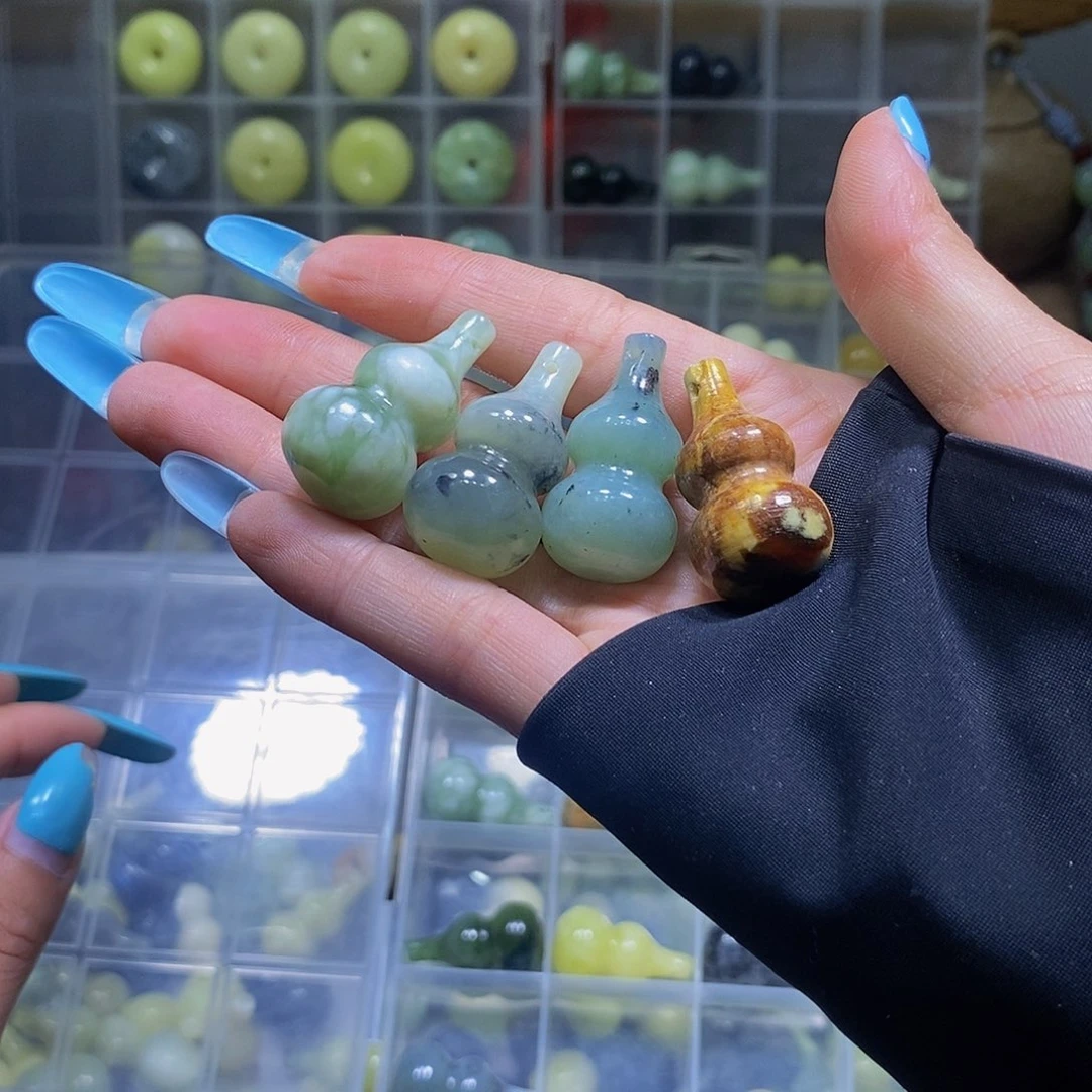 蛇纹石玉未镶嵌其他106