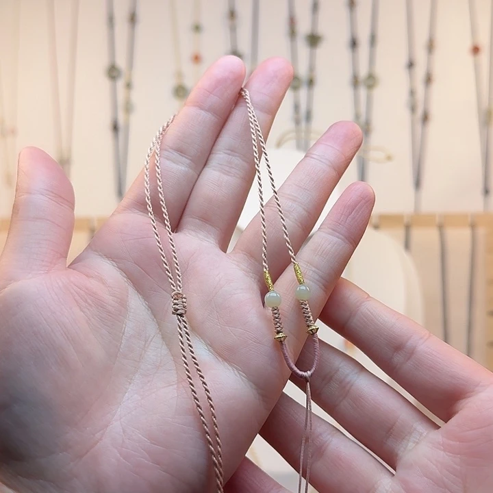 和田玉藕粉小飞碟1毫米