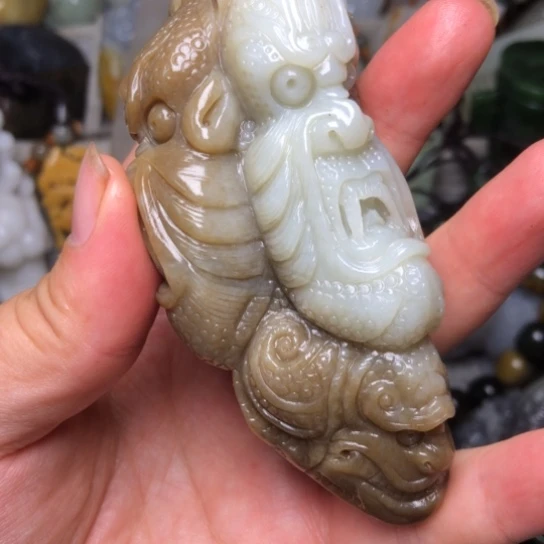 未镶嵌和田玉把件