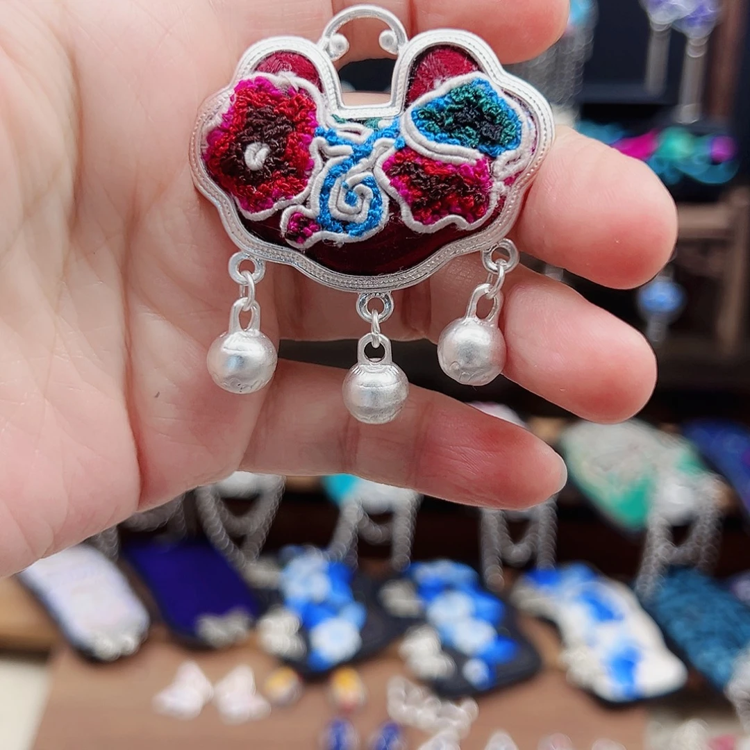 织绣手工刺绣工艺品