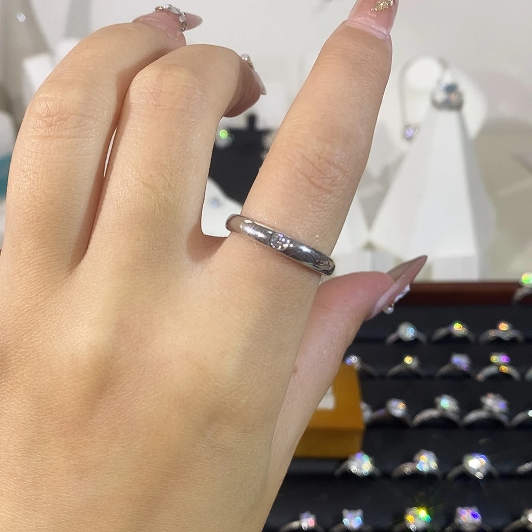 925银合成碳硅石相濡以沫男17