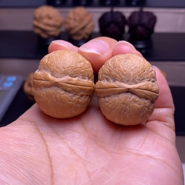 把件文玩核桃碧海龙珠28