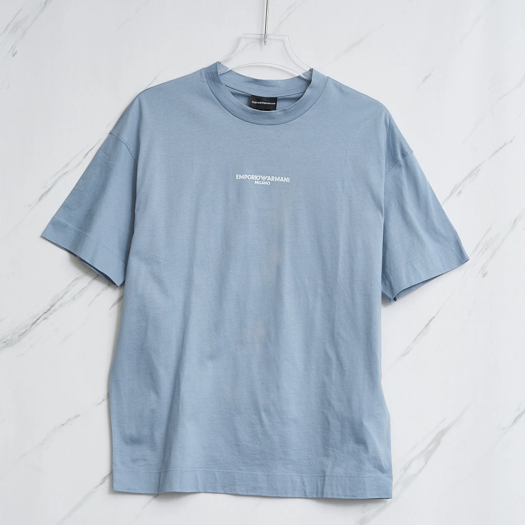 全新未使用 EMPORIO ARMANI/乔治·阿玛尼 男士字母短袖/AMBU00355