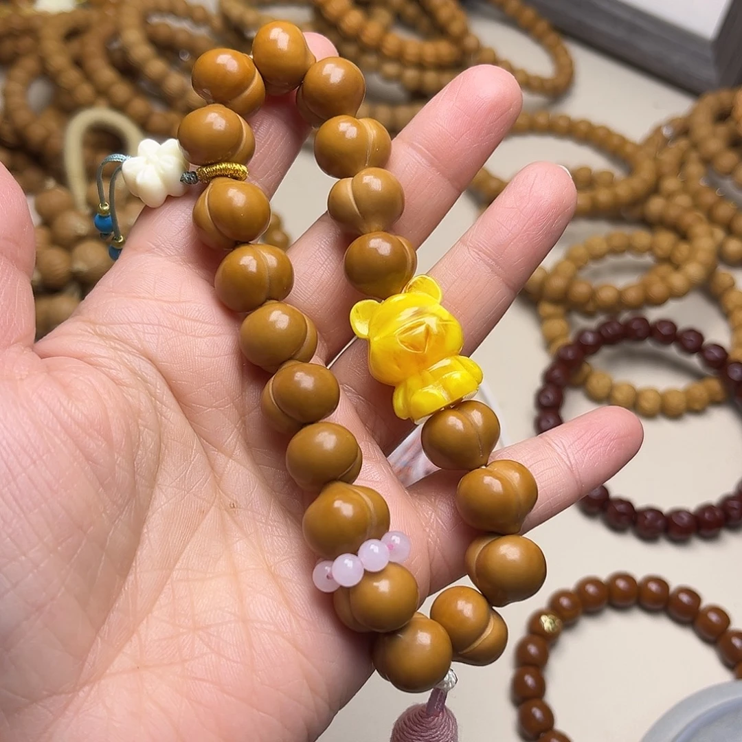 吊坠猴头核桃屁桃14左右