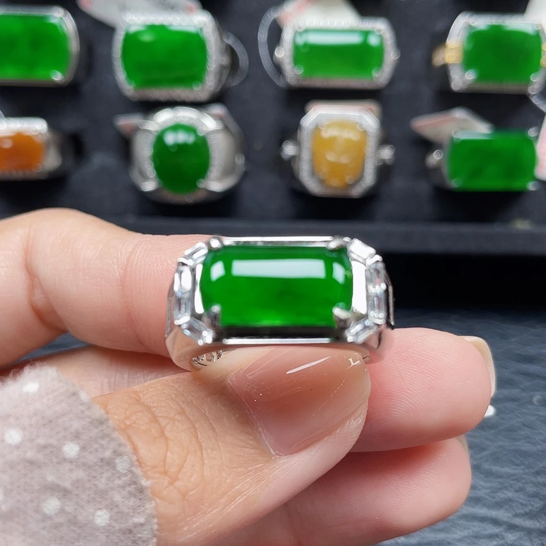 银S925镶嵌戒指翡翠天然A货翡翠没运费险3659