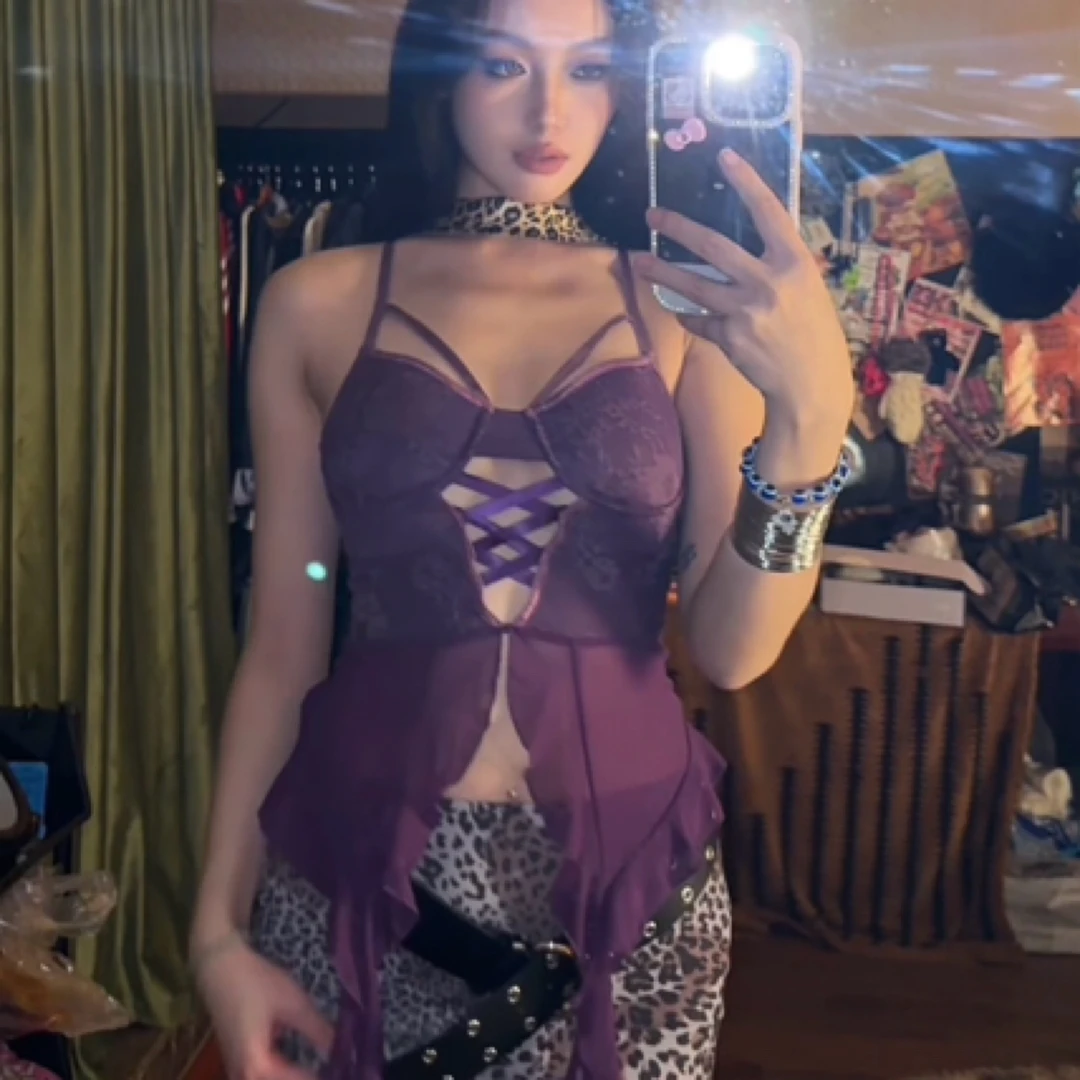 <熟葡萄>原创紫色辣妹蕾丝绑带飘带设计拼接带胸垫吊带【送内裤】