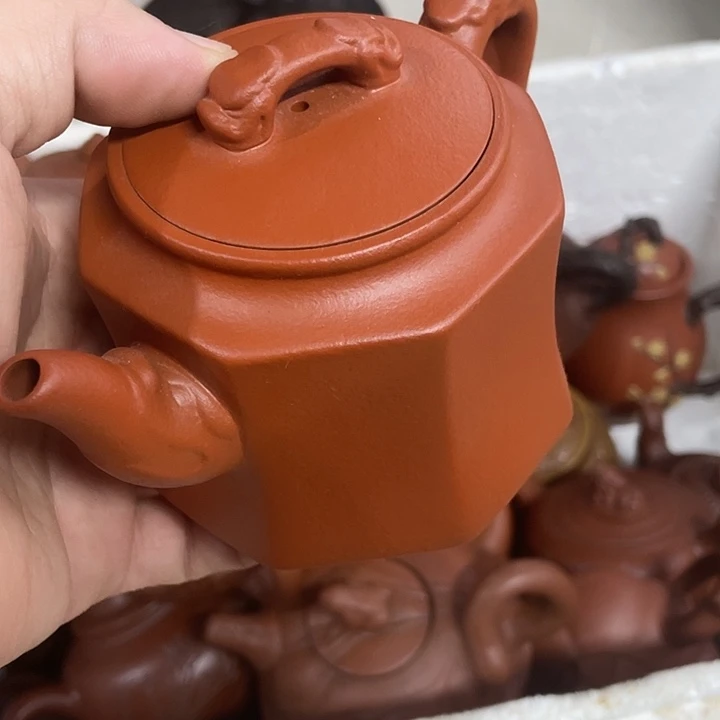 紫砂茶壶紫砂壶大家都知道喜欢紫砂