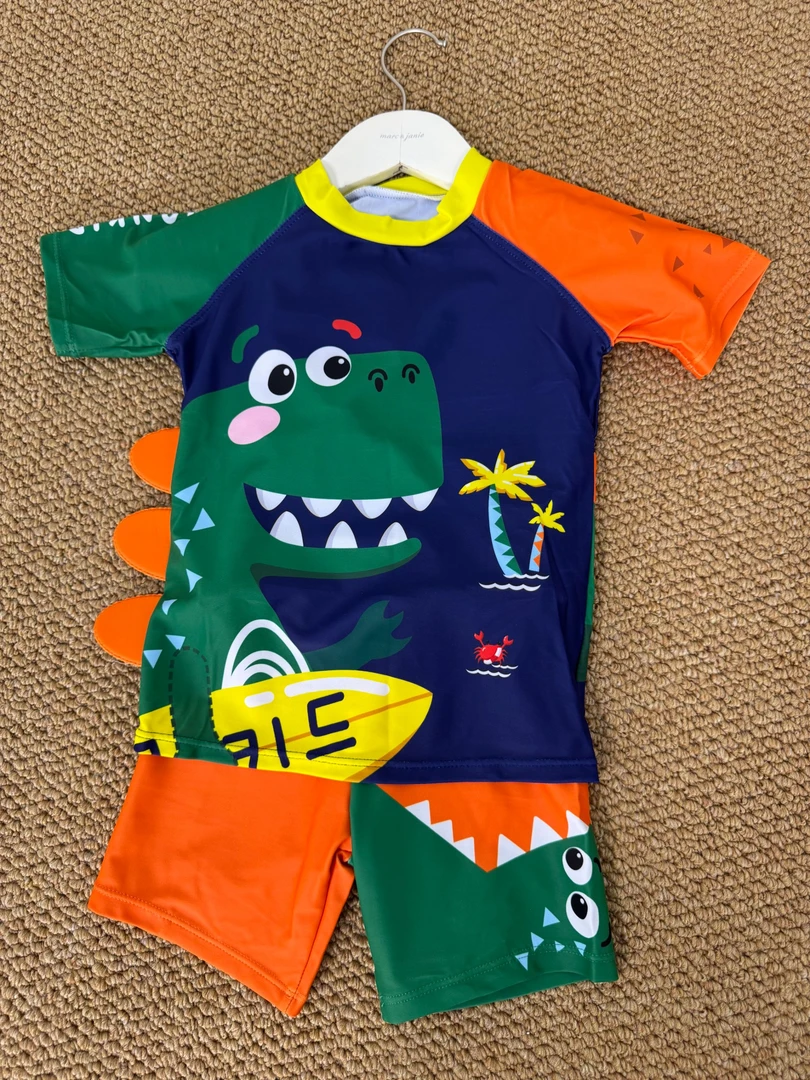 泳裤通用男分体泳衣速干中大童男孩卡通A类泳衣