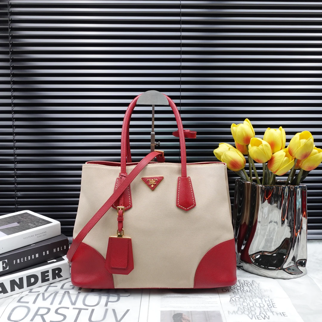 95新 Prada/普拉达 单肩包/T10292682
