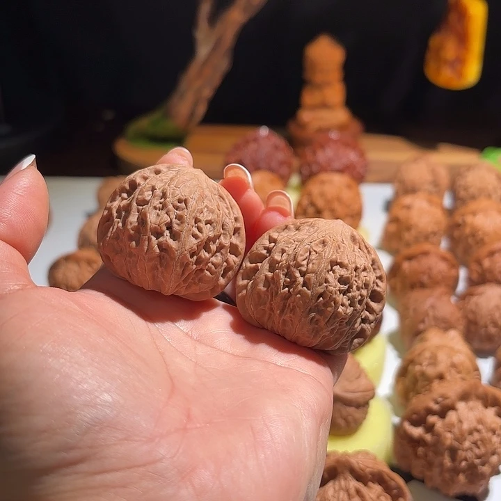 核桃文玩核桃铁锤三角41➕