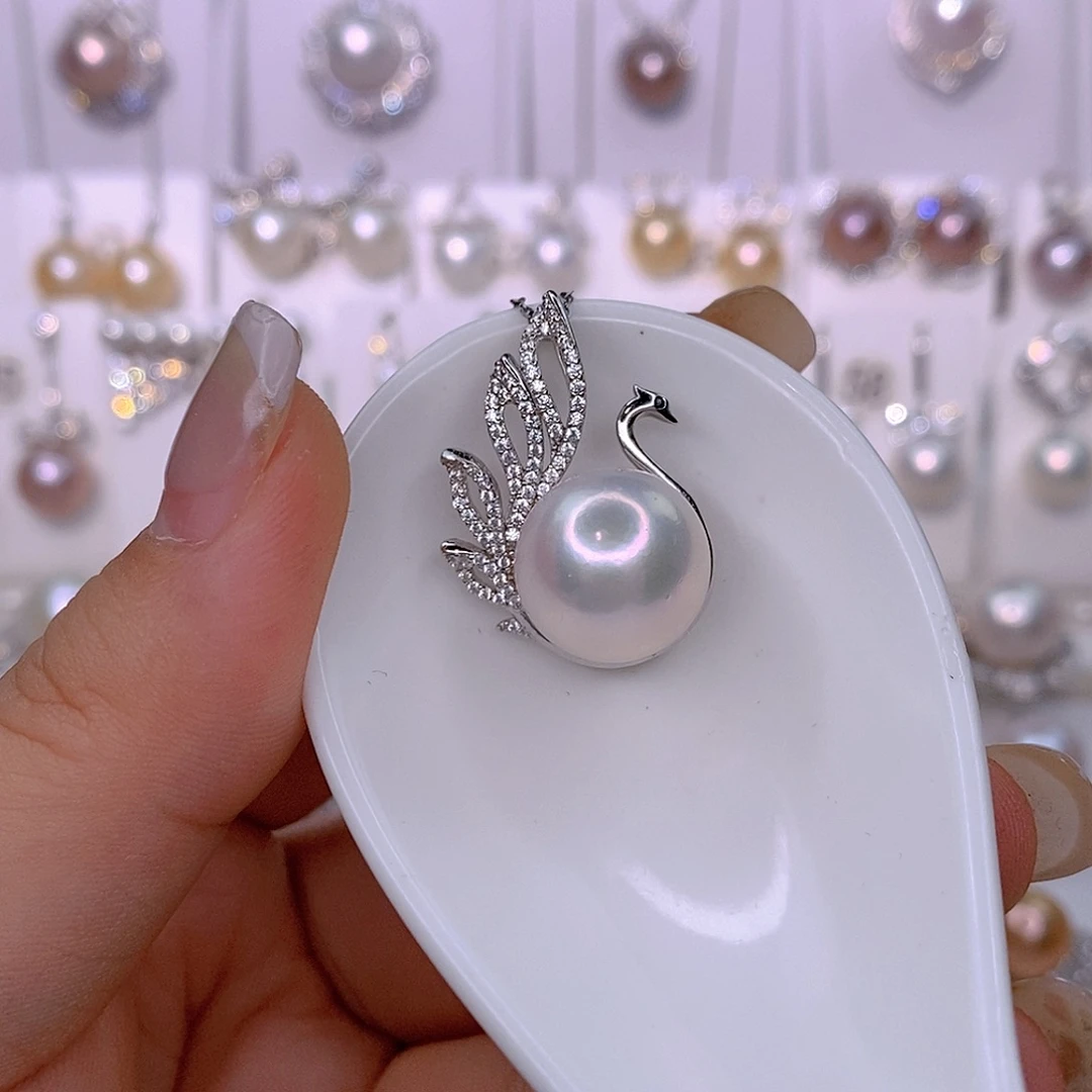 姜***江银S925镶嵌颈饰淡水珍珠