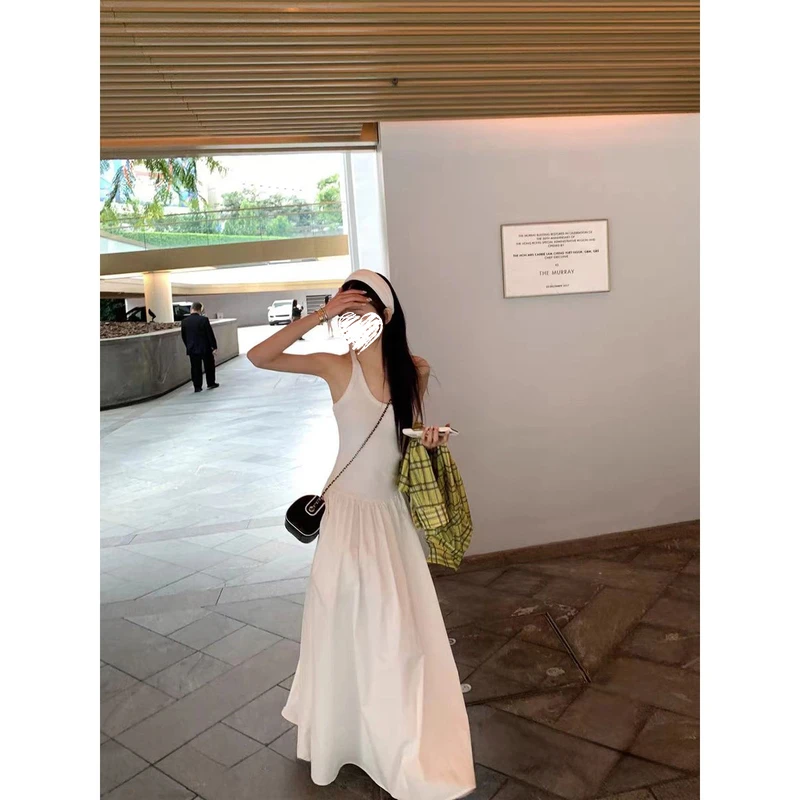 【春日醒时】蓬蓬拼接吊带连衣裙夏季新款挂脖收腰露背长裙  80030