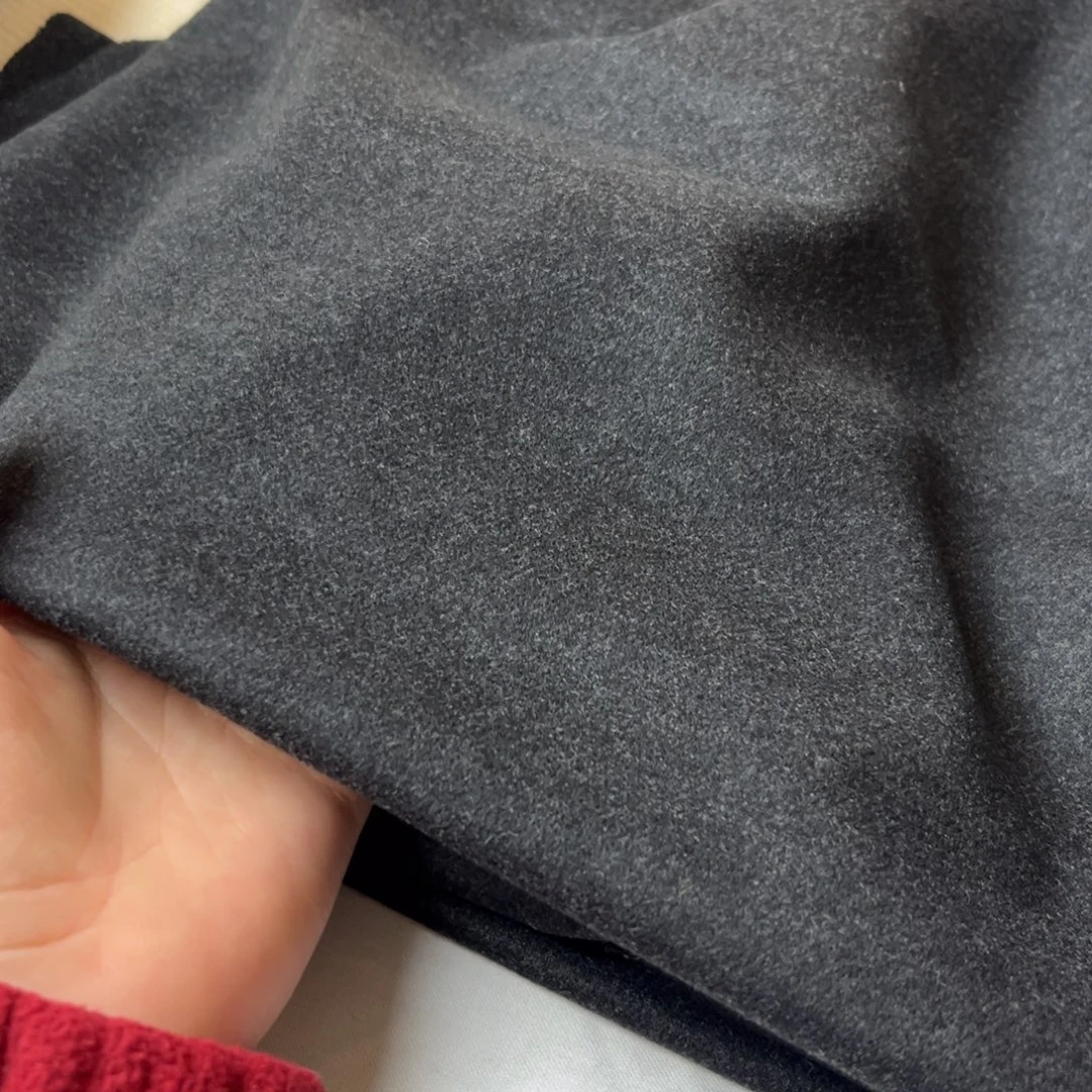 黑色弹力罗马1米。