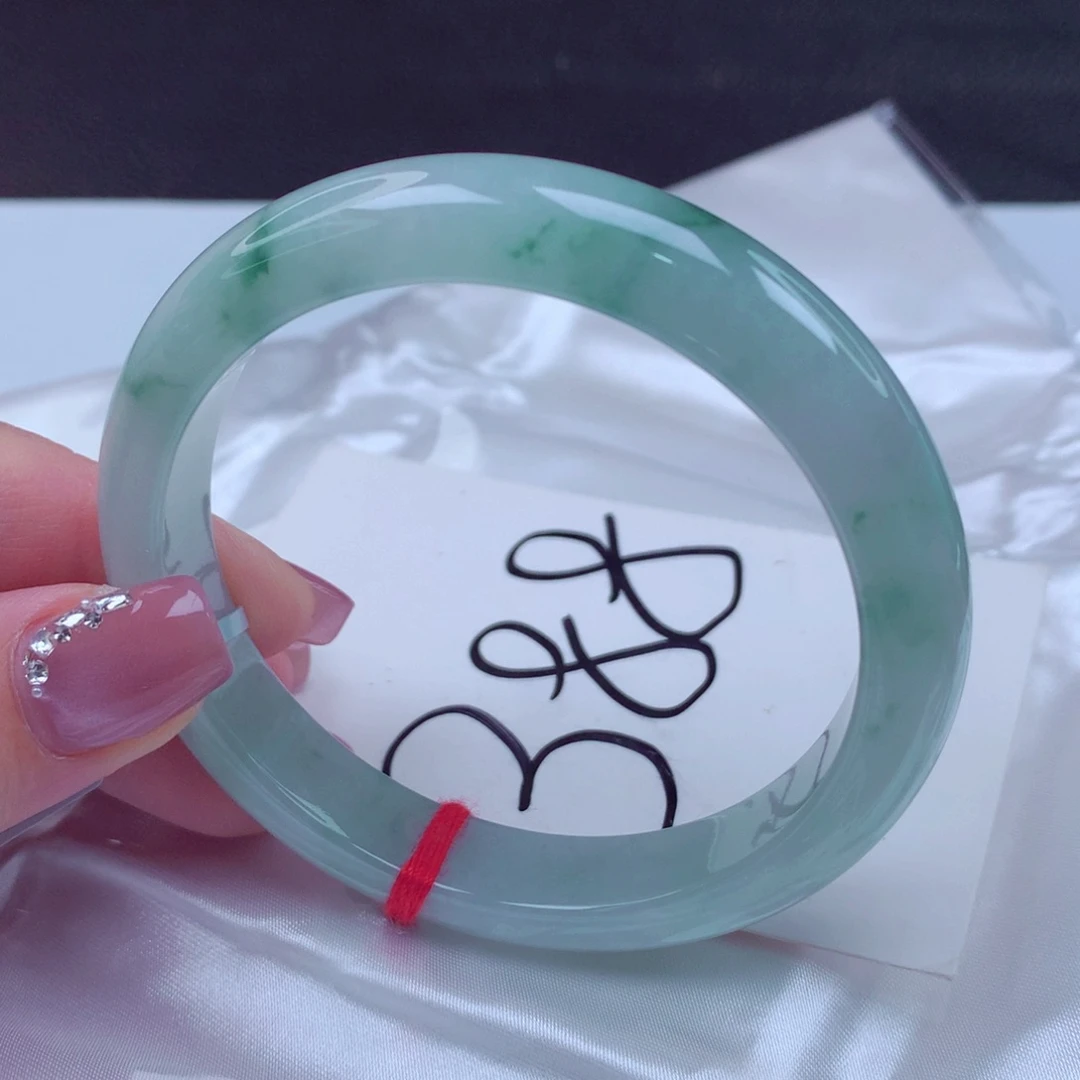 翡翠手镯未镶嵌翡翠58