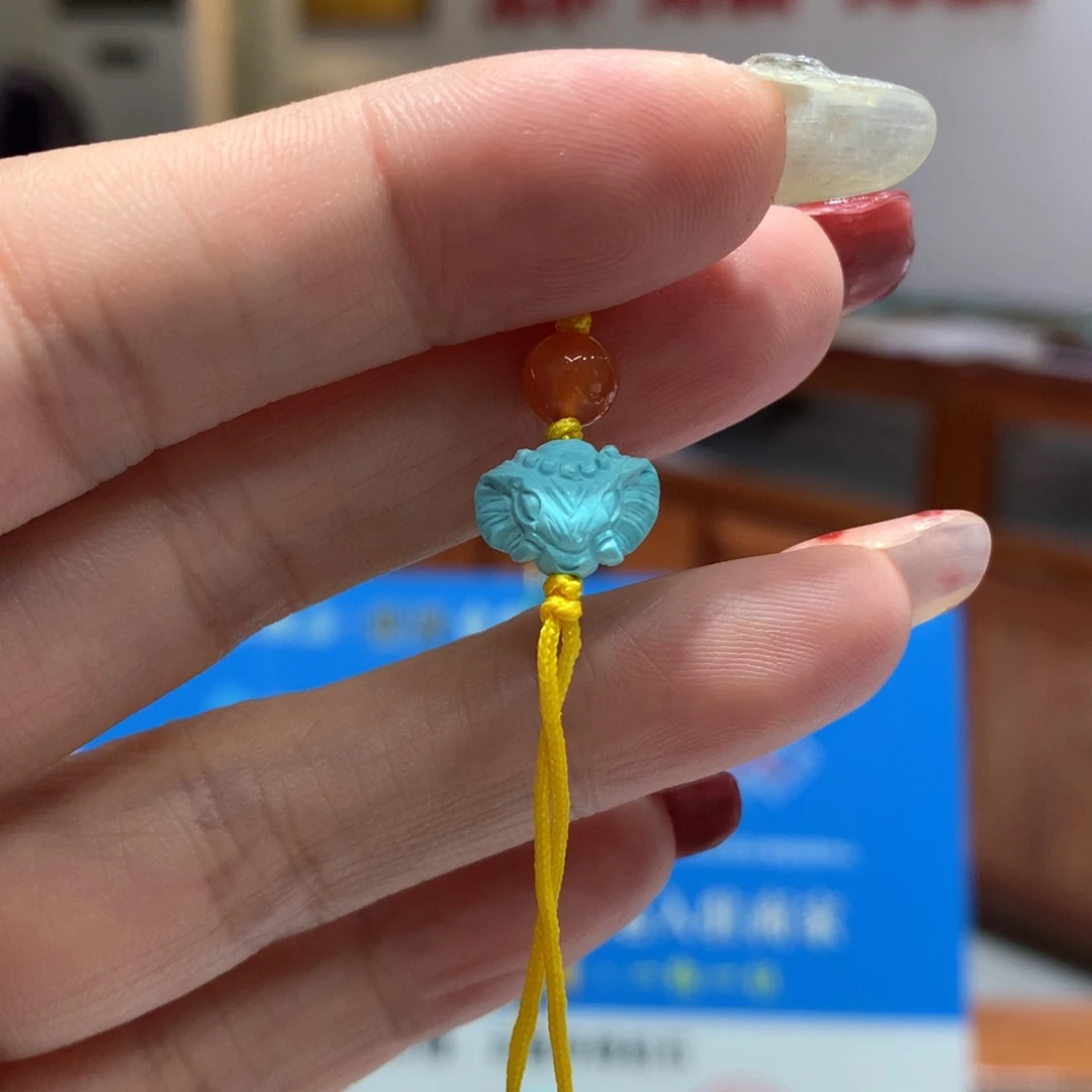 绿松石配饰未镶嵌