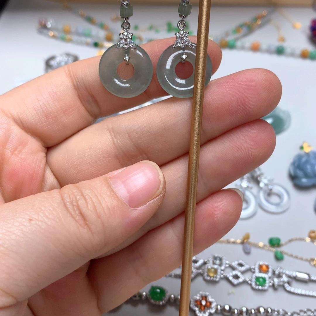 翡翠银S925镶嵌颈饰翡翠耳钩