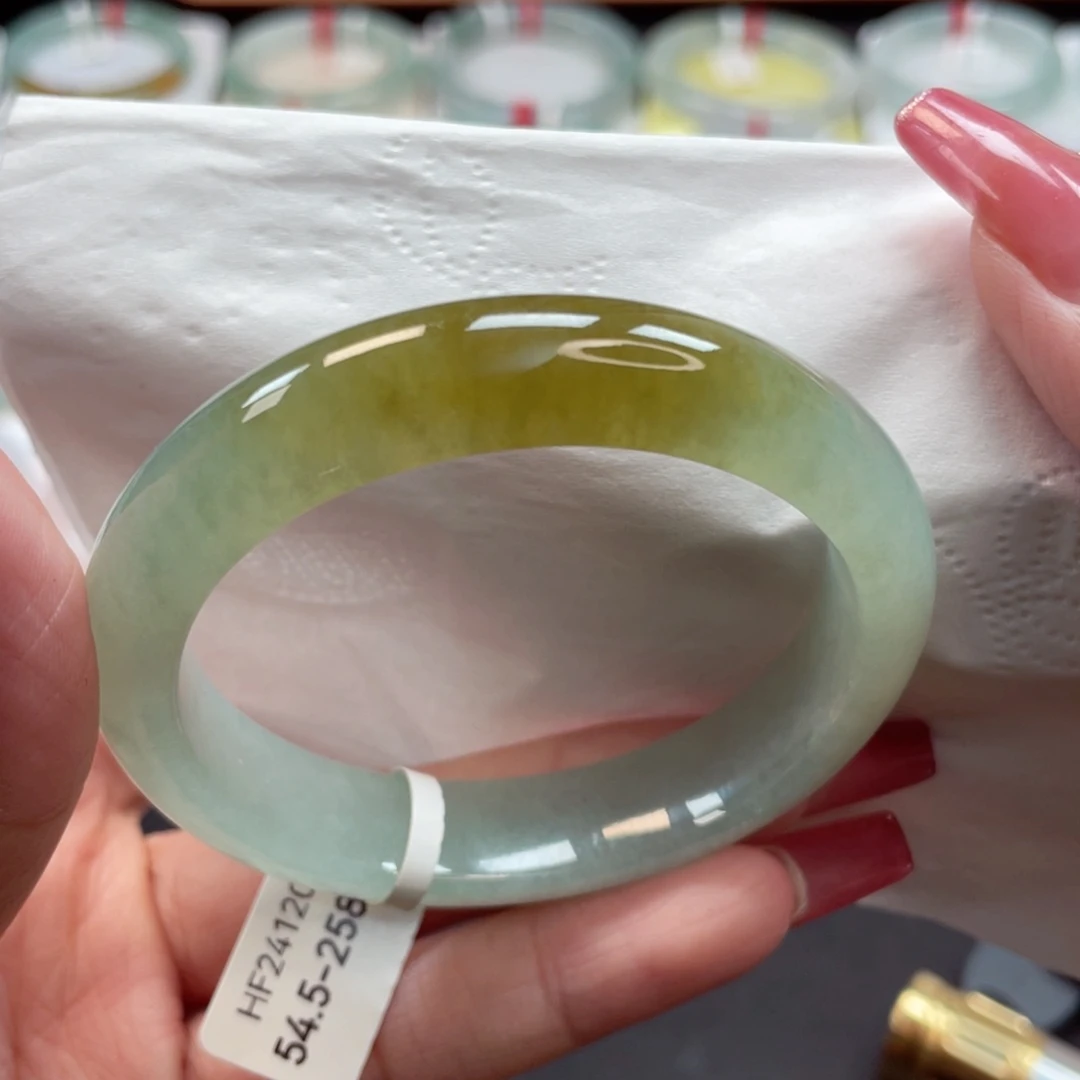 【闪购商品】翡翠手镯未镶嵌冰胶特色橄榄黄贵妃54.5圈31号