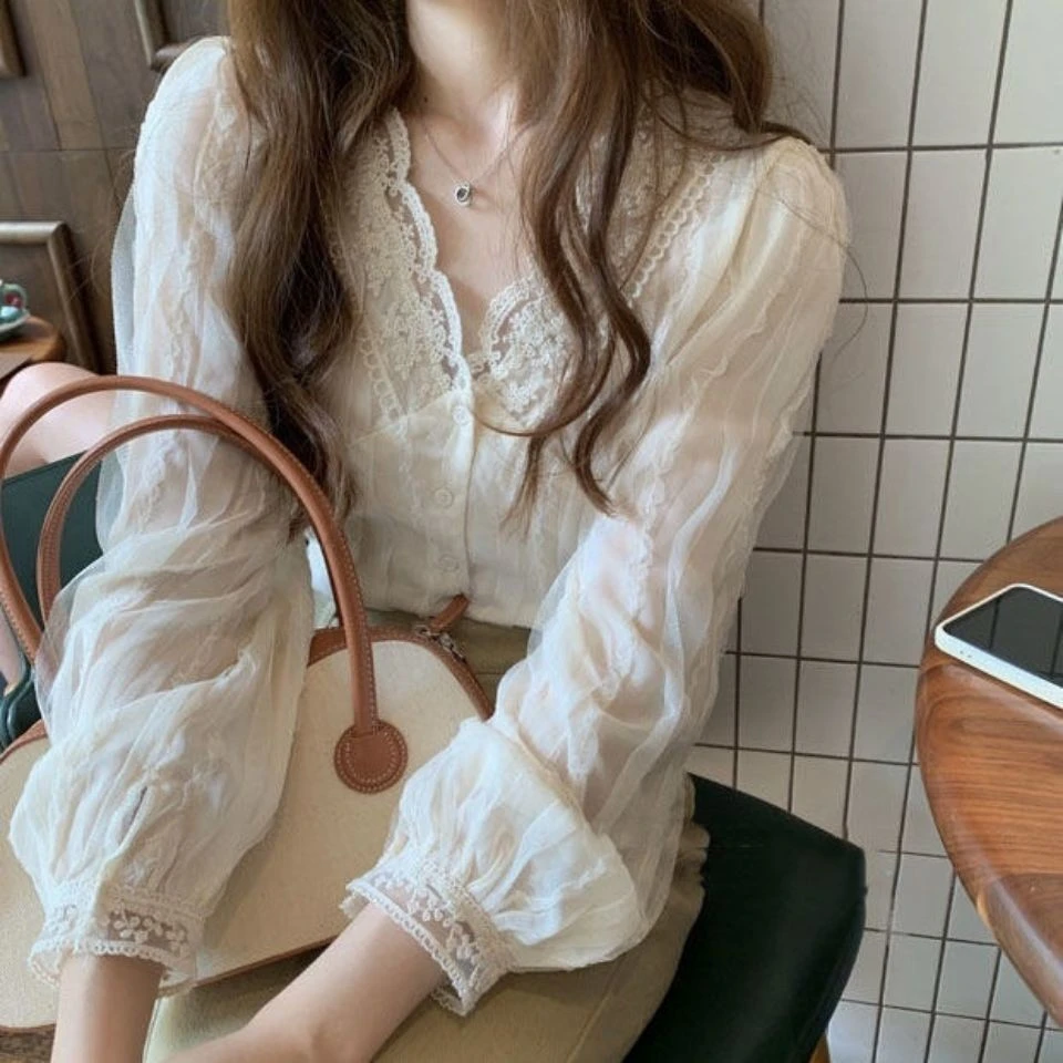 法式气质温柔v领雪纺衫女2025秋装甜美别致小衫时尚百搭长袖上衣