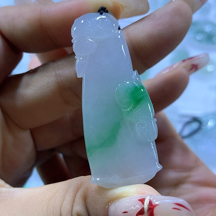 翡翠未镶嵌颈饰天然翡翠A货吊坠