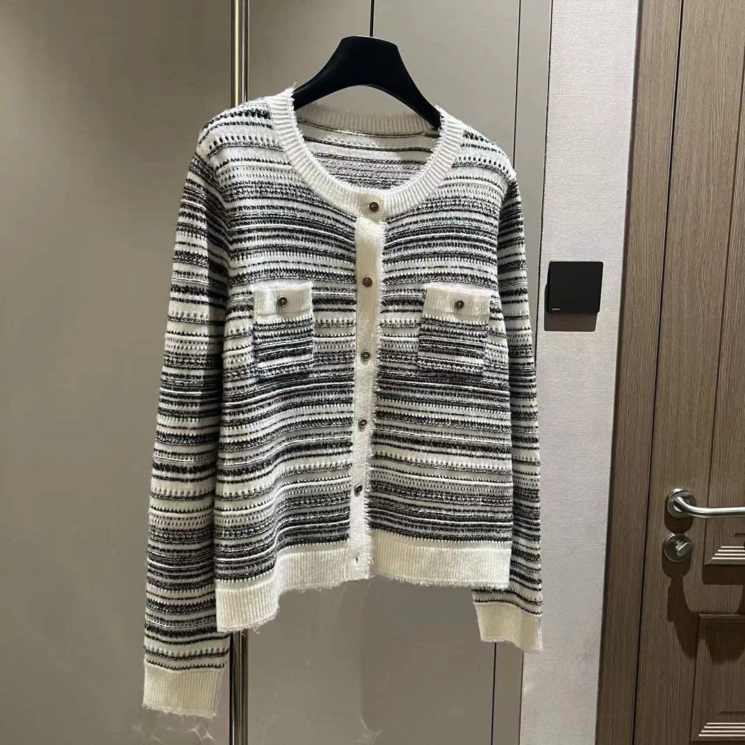 【大L】重磅外贸进口高奢重工设计师风条纹拼接长袖针织衫251051