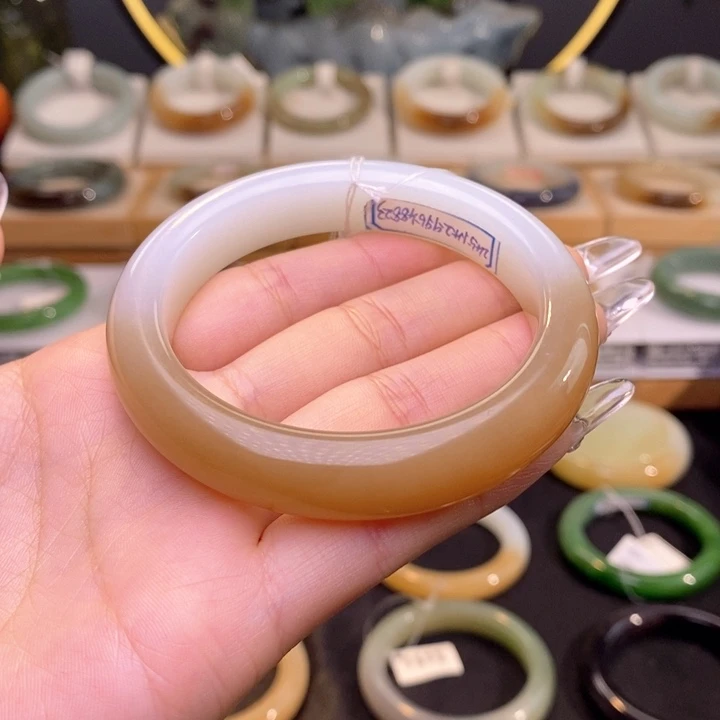 和田玉未镶嵌珠宝奇石55