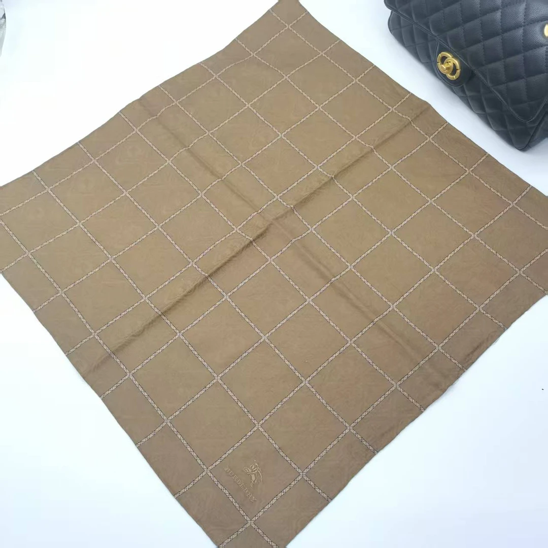95新 BURBERRY/博柏利 海囤/巴宝莉/丝巾/yy08868