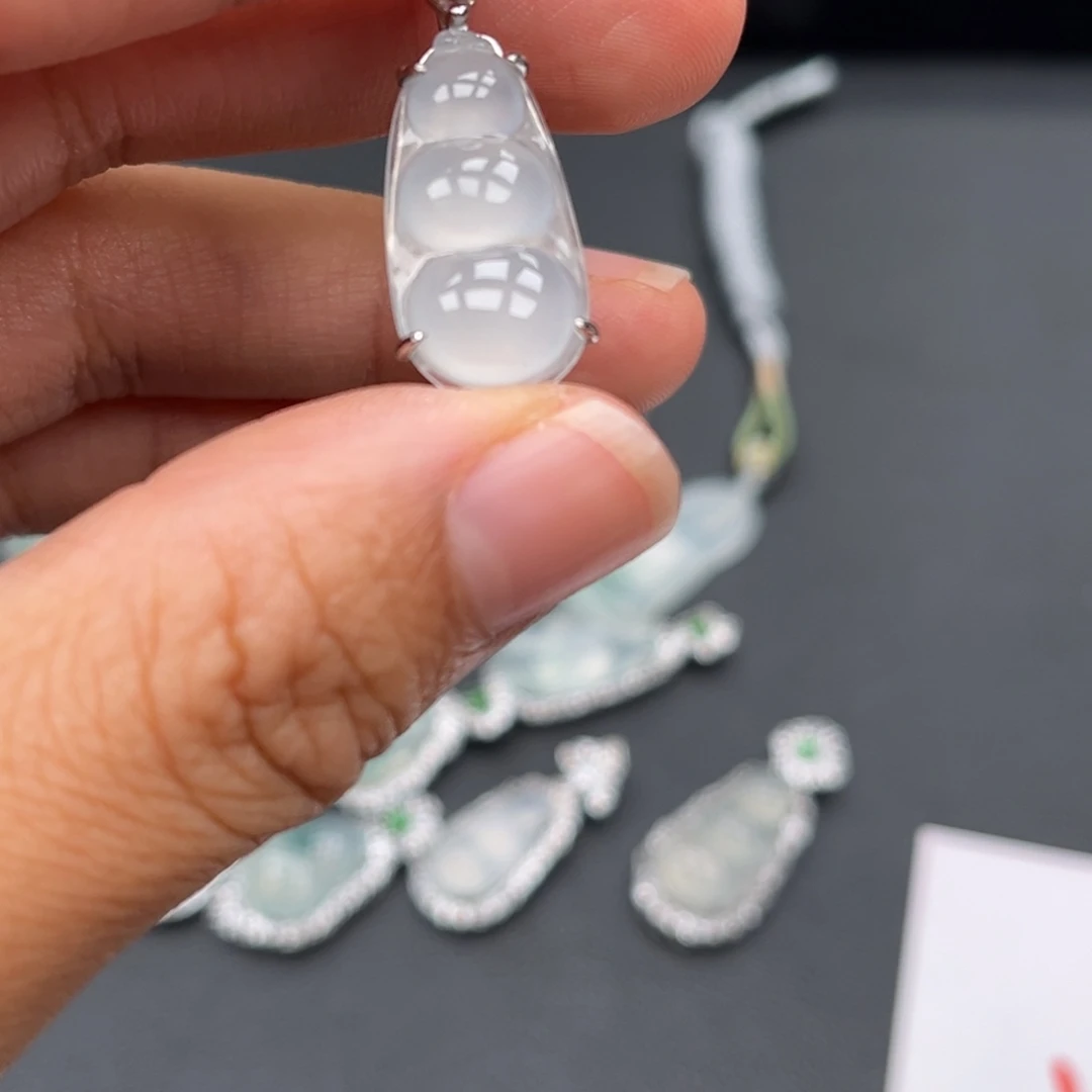 翡翠银S925镶嵌吊坠(不含链)