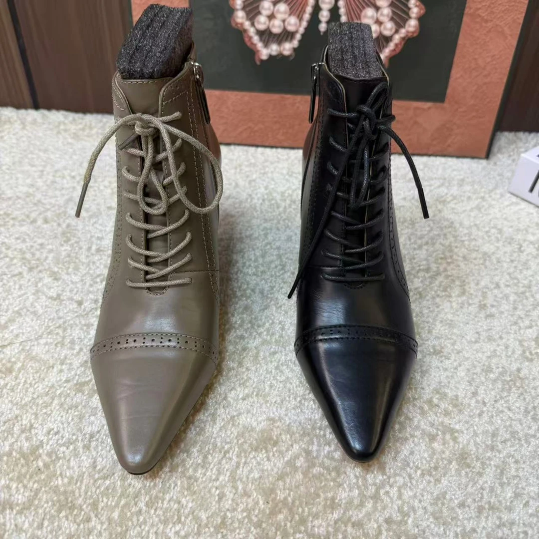 25年新款英伦风布洛克单里女士跟鞋潮流百搭舒适系带尖头镂空印花