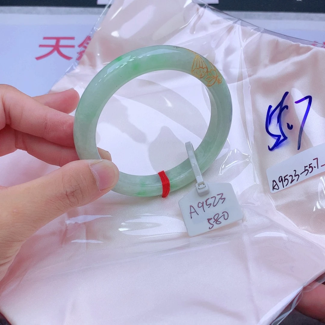 未镶嵌手镯翡翠翡翠