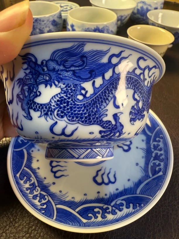 景德镇手绘龙凤三才盖碗