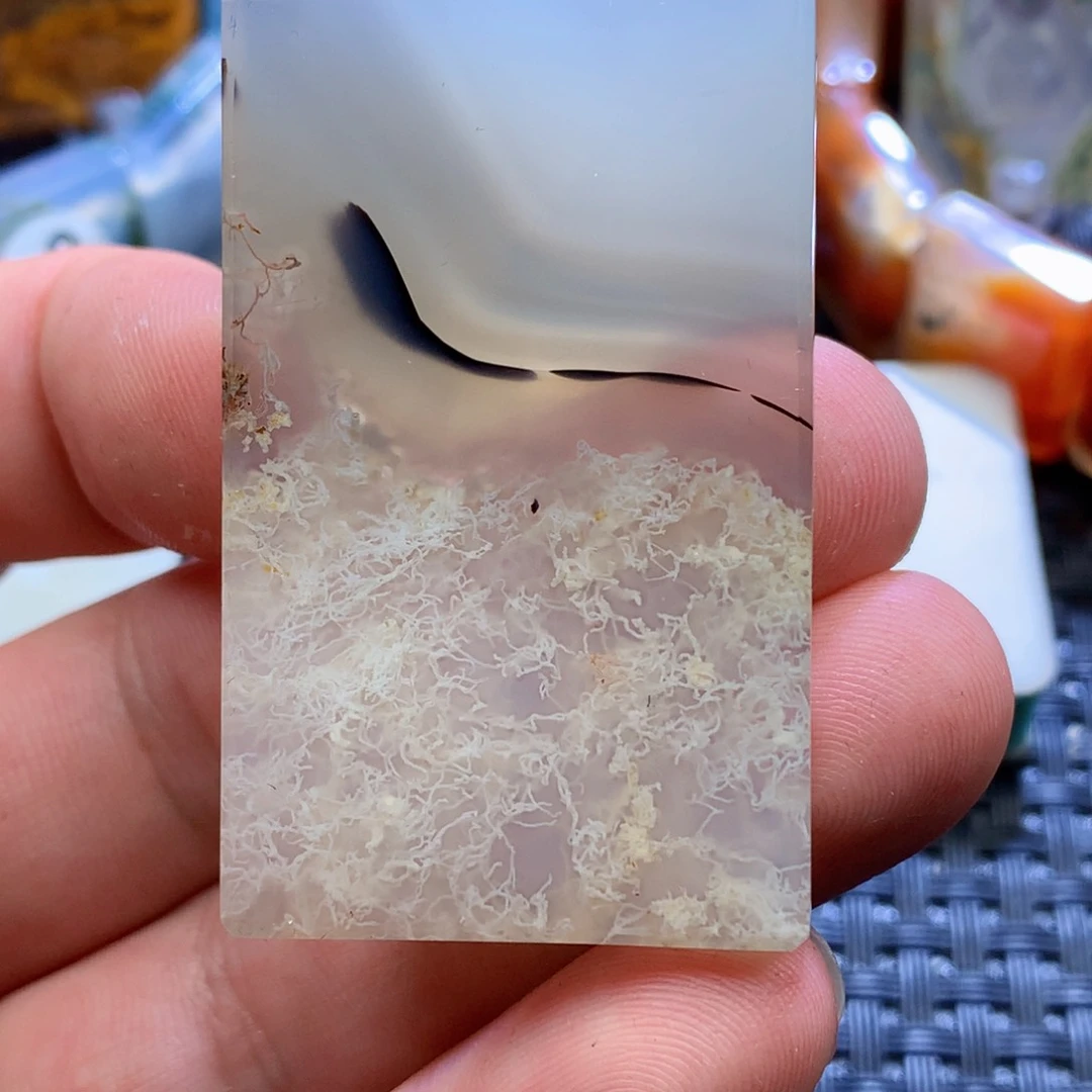 未镶嵌颈饰玛瑙/玉髓1*1