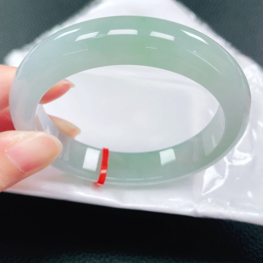 未镶嵌手镯翡翠57圈