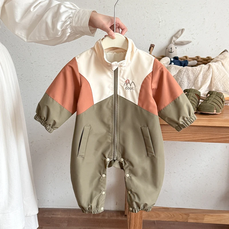 婴儿衣服秋秋装连体衣男女宝宝保暖休闲外出服韩版婴幼儿冲锋衣