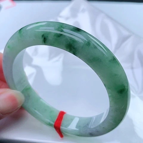翡翠手镯未镶嵌56 号翡翠手镯