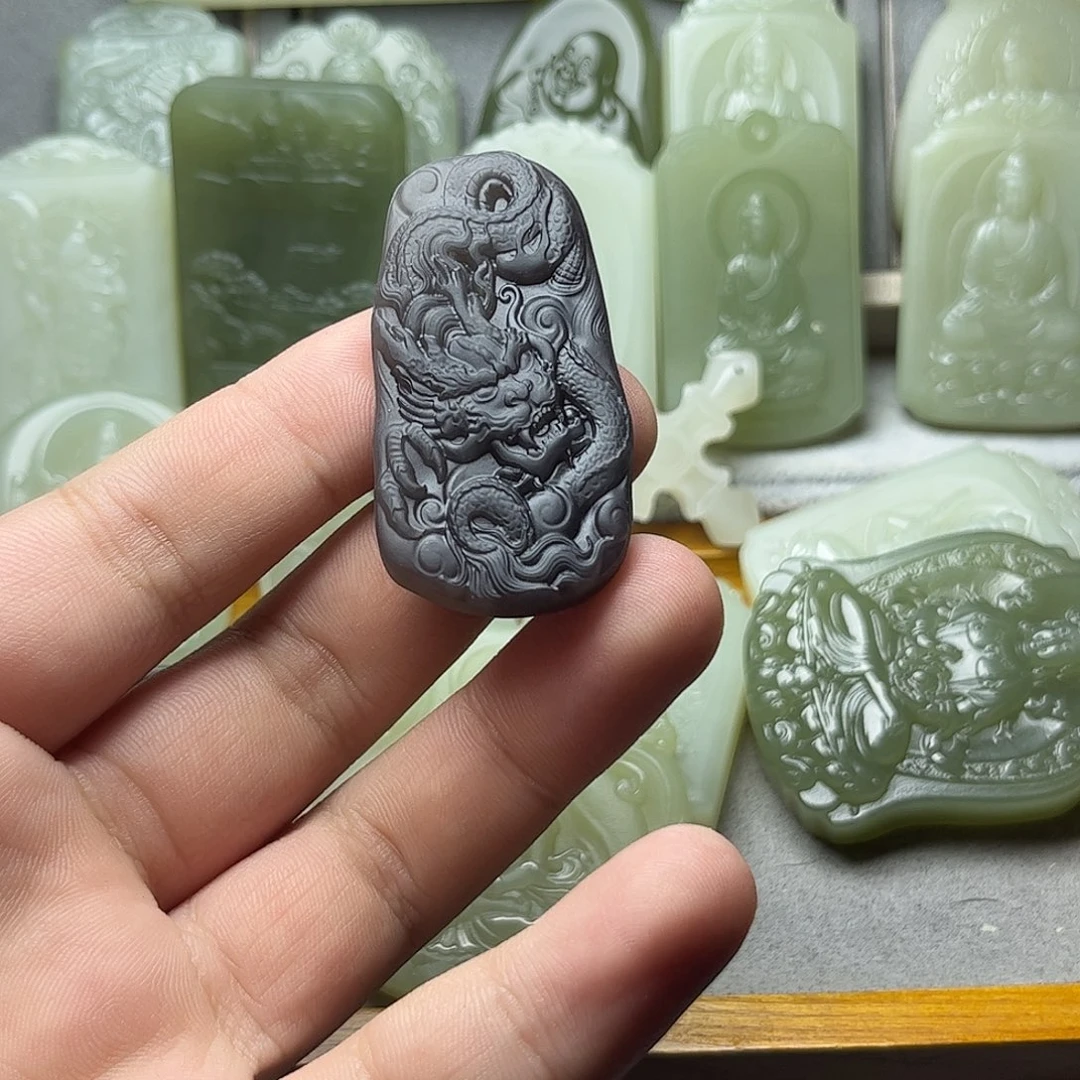 梧***仔和田玉未镶嵌吊坠(不含链)