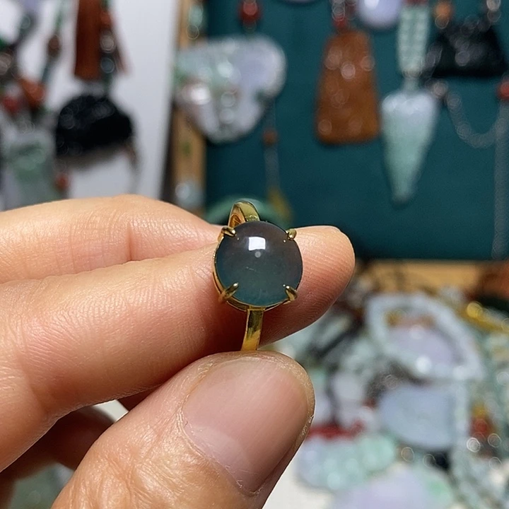 吊坠(赠链)未镶嵌翡翠