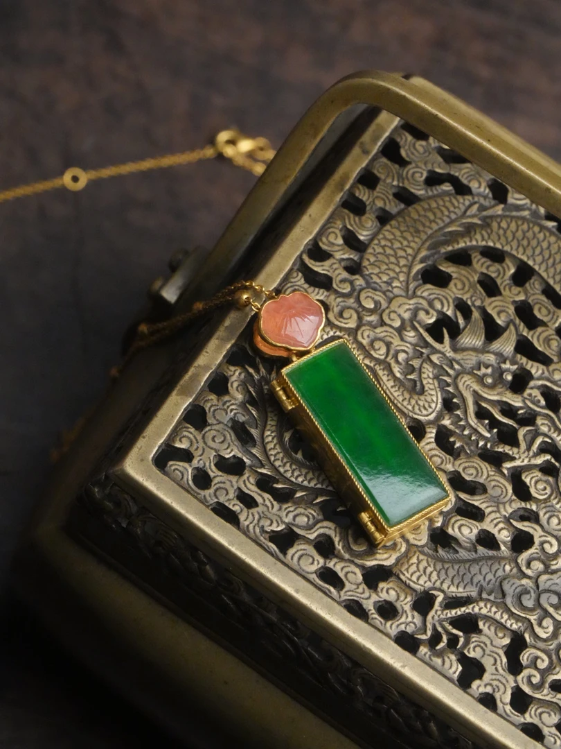 【斗金】冰种帝王绿项链吊坠坠链气质百搭镶嵌精致素款