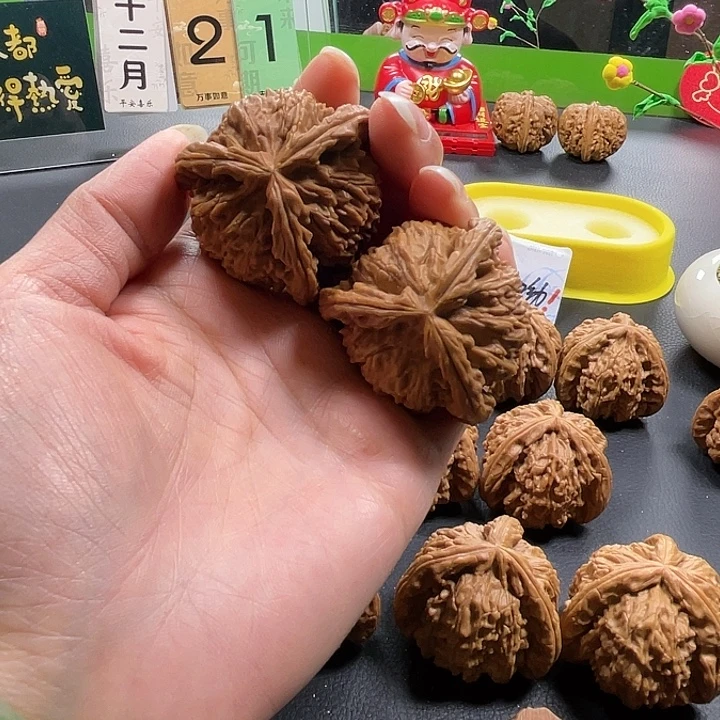 G***X吊坠文玩核桃拼接白奔