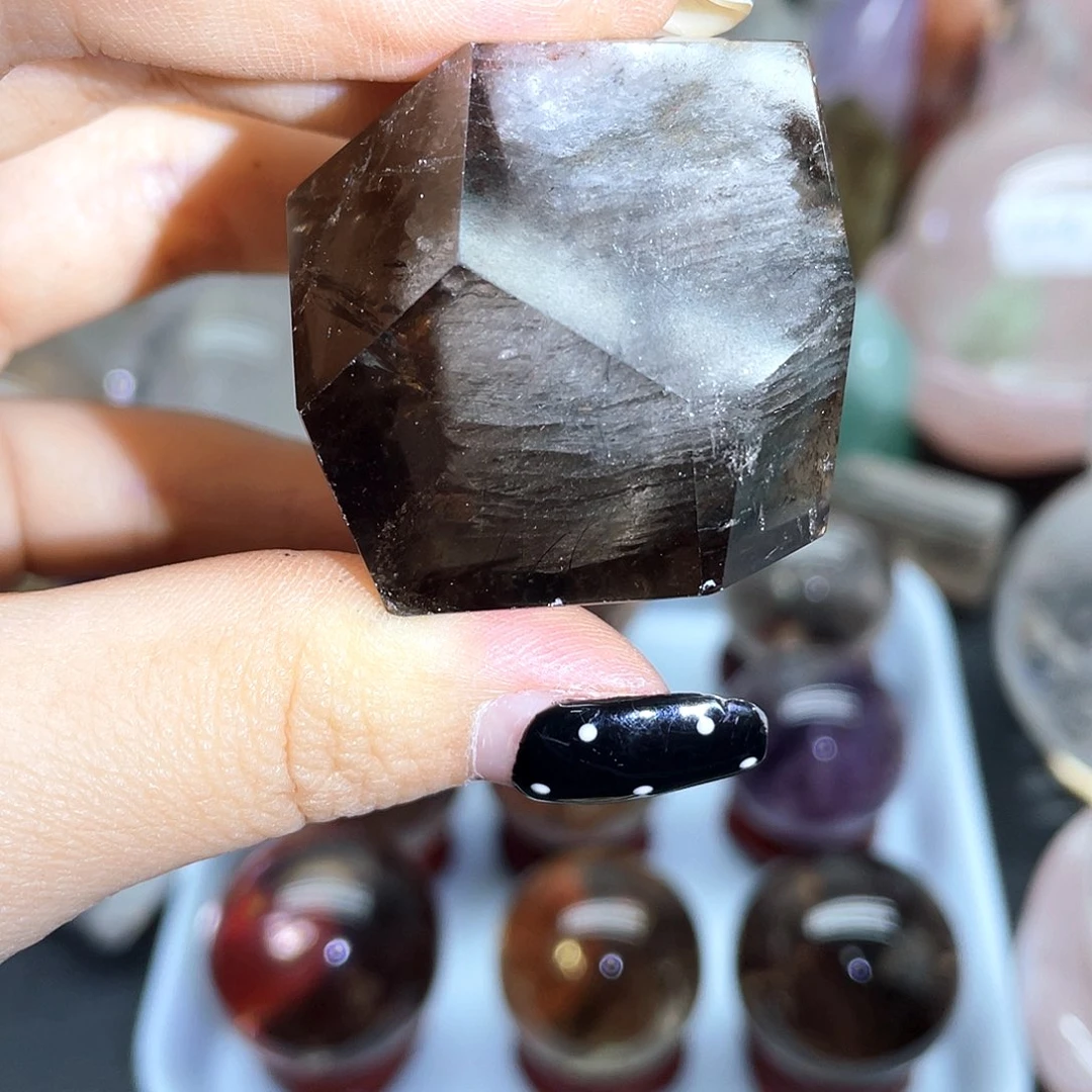 珠宝半成品水晶未镶嵌73