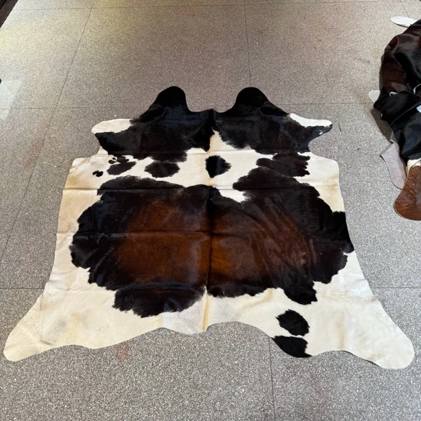 【本尼家】A177牛皮地毯225*203cm