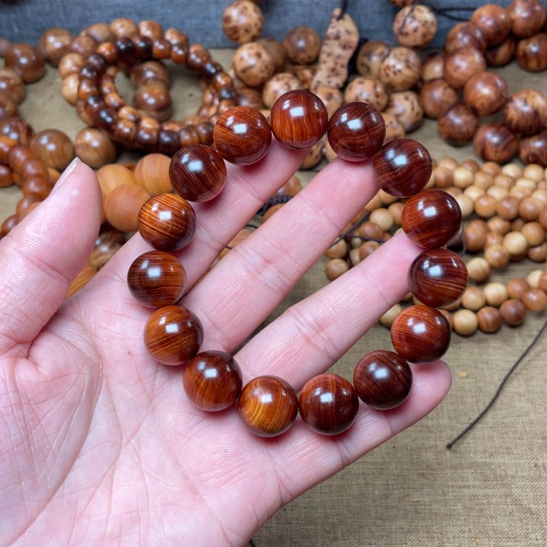 柏木（崖柏）无事牌1.5巫溪陈化黑油瑕疵珠