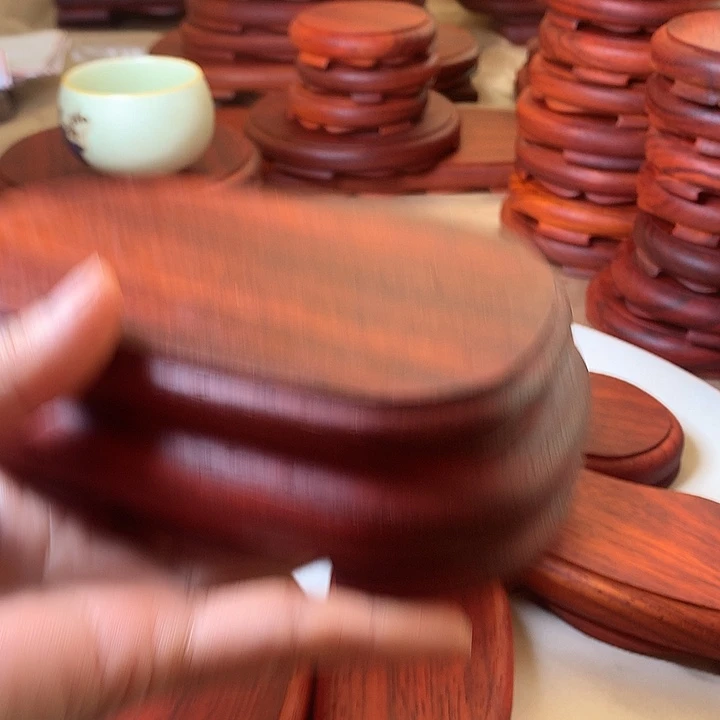 椭圆的一个厚的哈哈哈