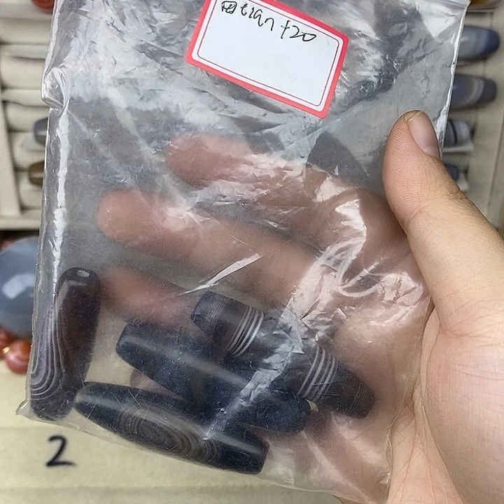 田***n玛瑙/玉髓合金颈饰